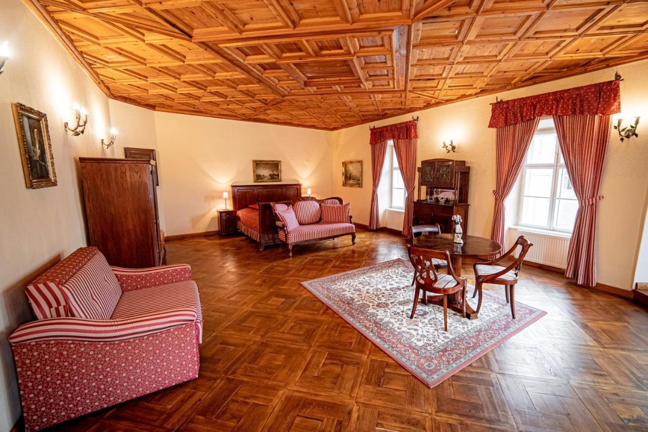 Penzion Cosmopolitan Ii. Banská Štiavnica 部屋 写真