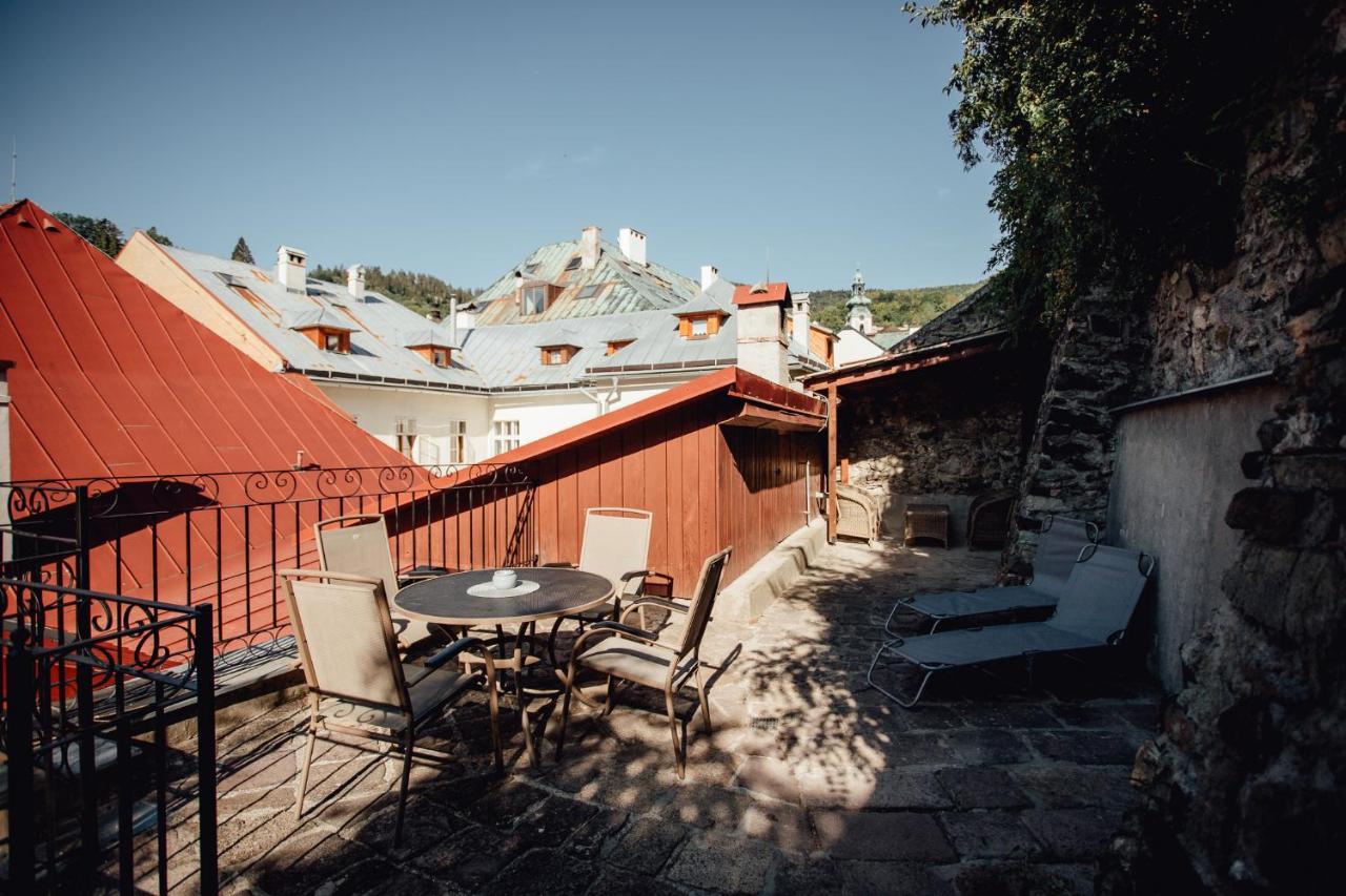 Penzion Cosmopolitan Ii. Banská Štiavnica エクステリア 写真