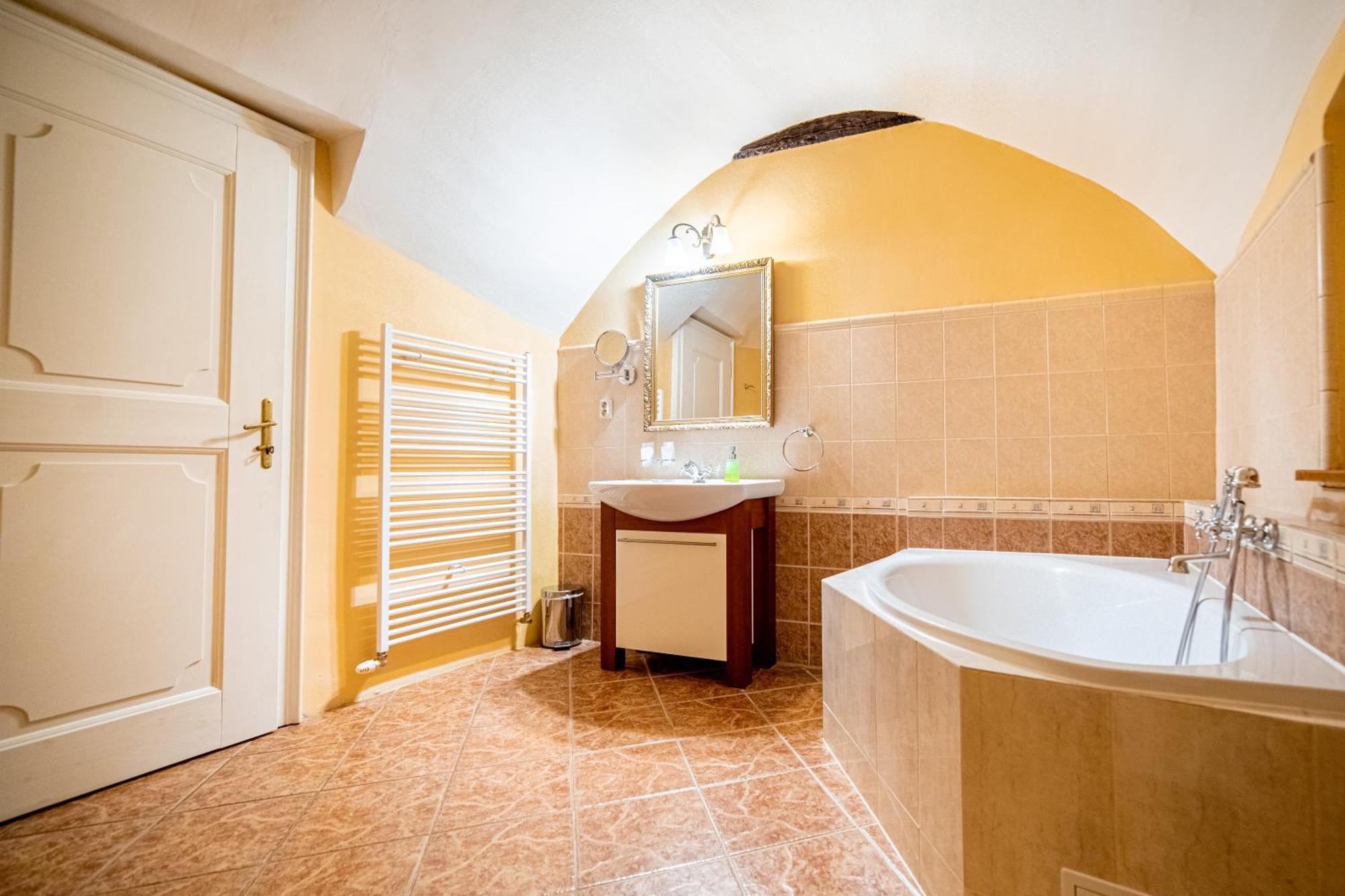 Penzion Cosmopolitan Ii. Banská Štiavnica 部屋 写真