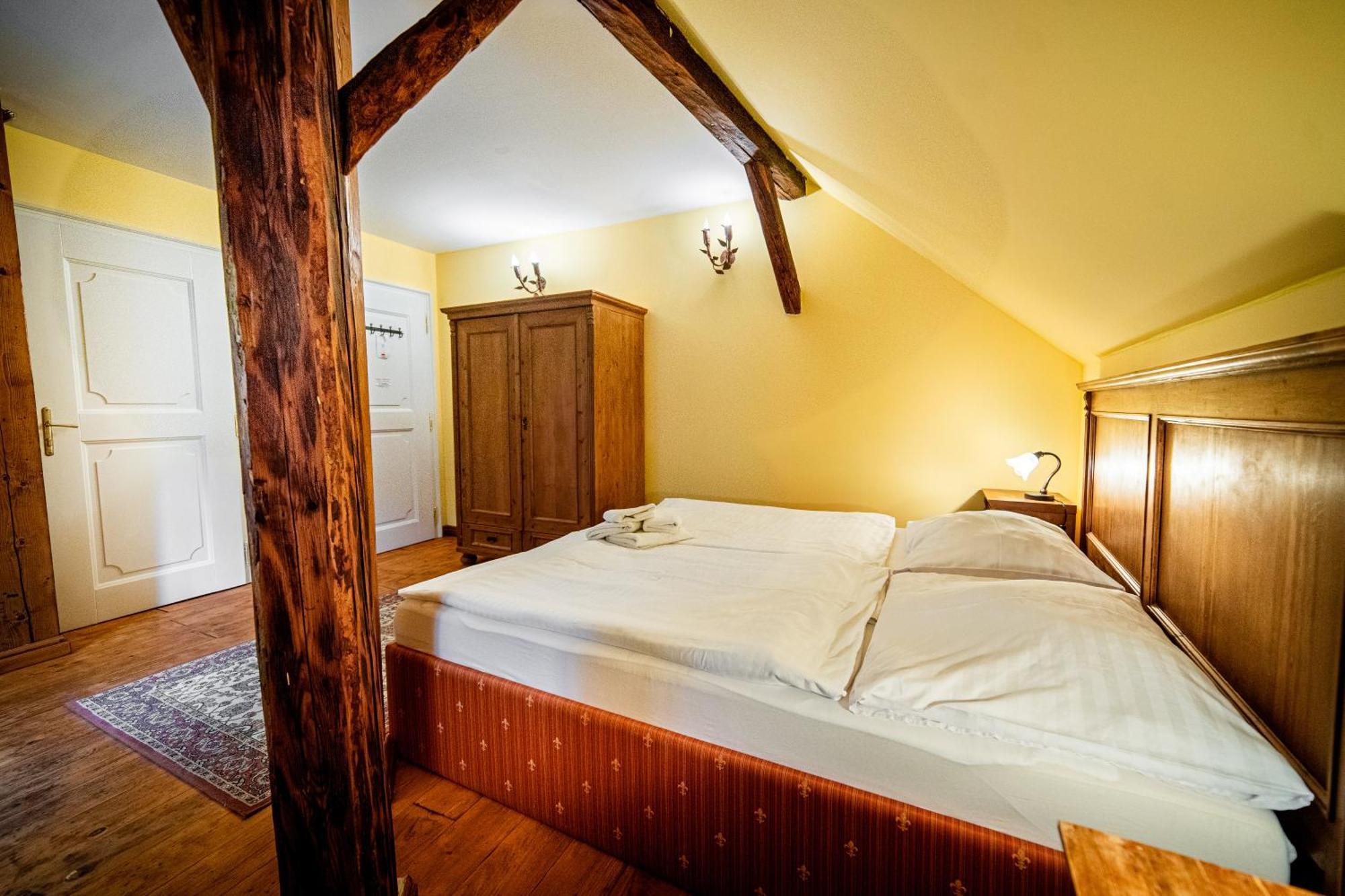 Penzion Cosmopolitan Ii. Banská Štiavnica 部屋 写真