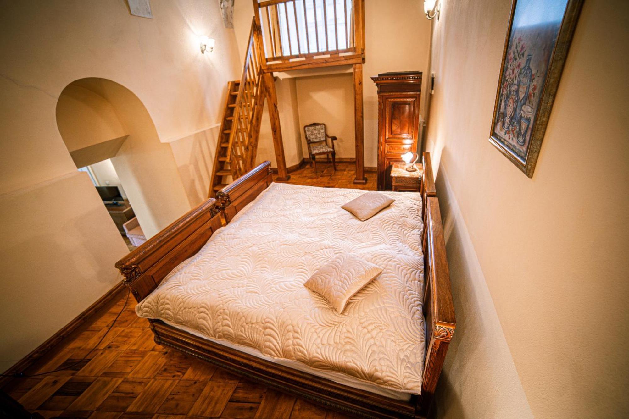 Penzion Cosmopolitan Ii. Banská Štiavnica 部屋 写真